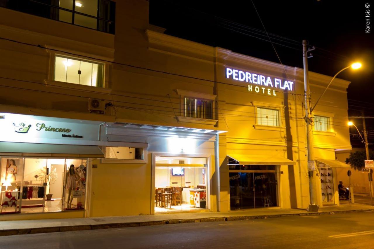 Pedreira Flat Hotel المظهر الخارجي الصورة